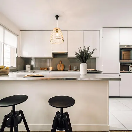 Διαμέρισμα Cristalinas - 2 A Charonne